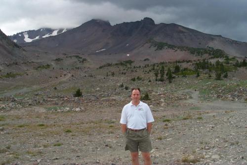 260 2001-07-29 JOHN AT MT. SHASTA...