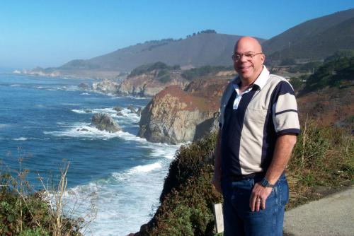 420 2001-10-31  John with ocean in background