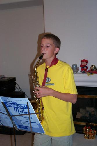 431 2001-11-02 Justin playing the Sax