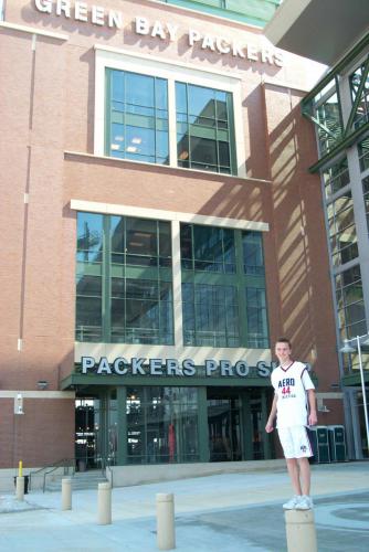 188 2003-04-14 JUSTIN AT PACKER STADUM4