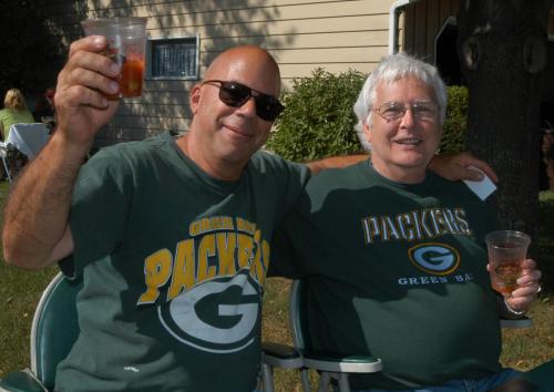 405 2004-09-19 PACKER GAME JOHN & BOB