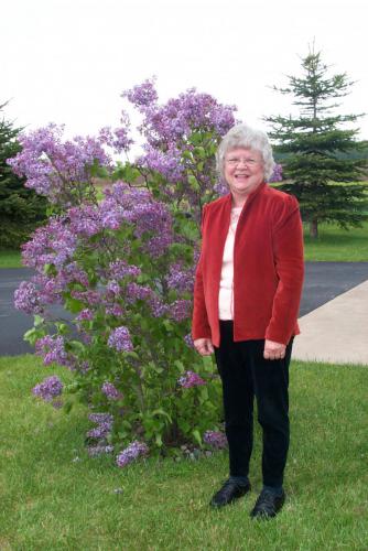 095 2006-05-13 LILAC BUSH & JANE HARMAN